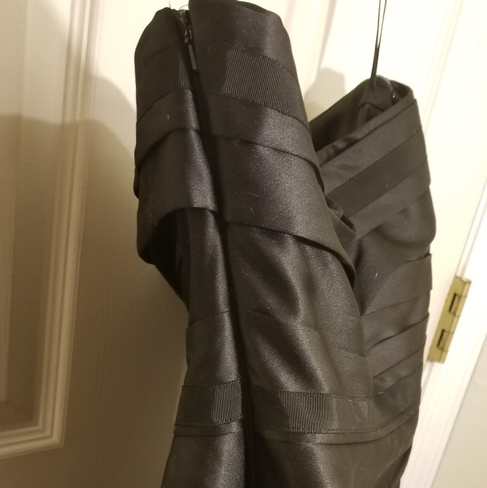 White | Black short black party dress